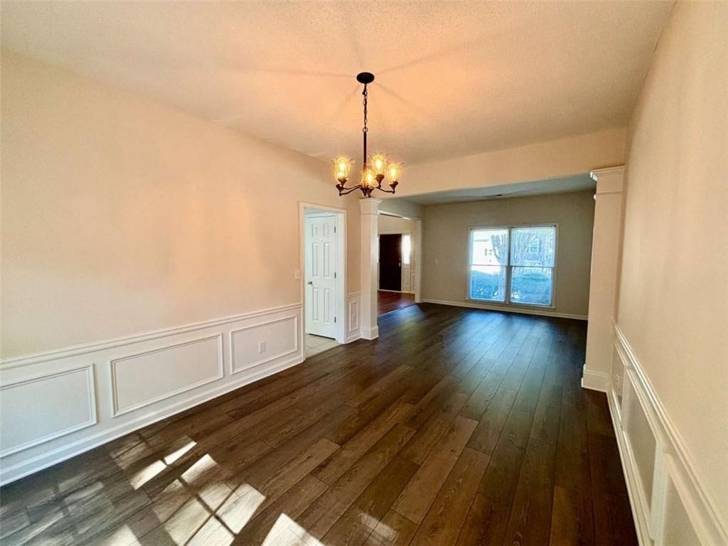 10920 Glenbarr Drive - Photo 3