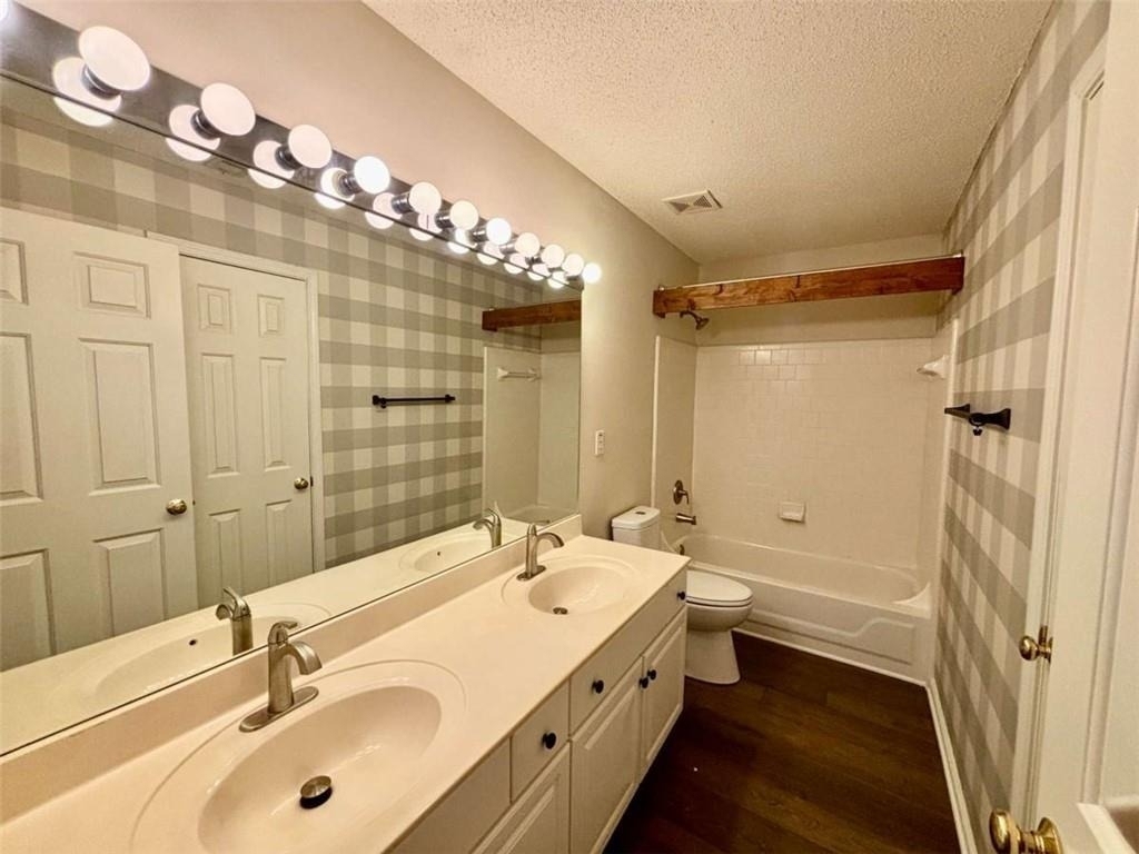 10920 Glenbarr Drive - Photo 18