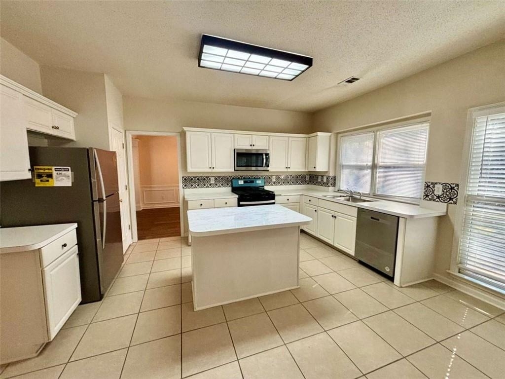 10920 Glenbarr Drive - Photo 9