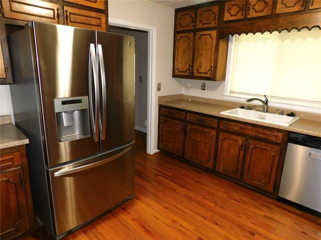 626 Indian Hills Parkway - Photo 7