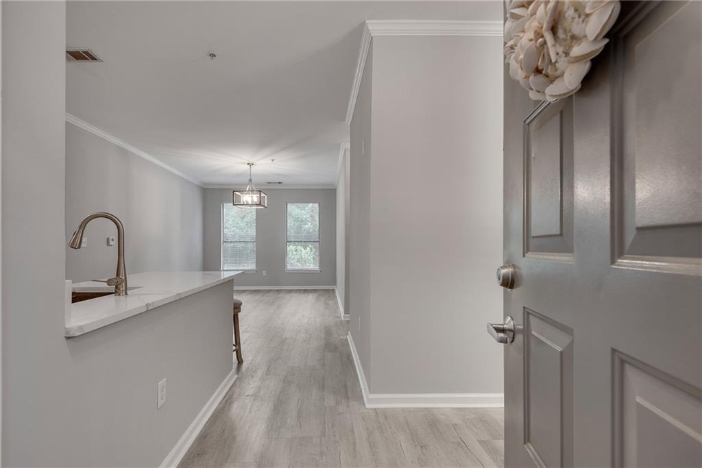 821 Ralph Mcgill Boulevard Ne - Photo 2