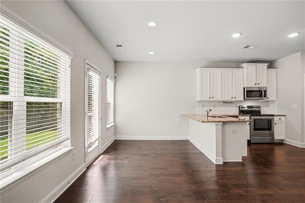 10139 Benton Woods Drive - Photo 5