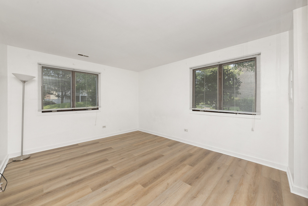 1420 Stonebridge Circle - Photo 6