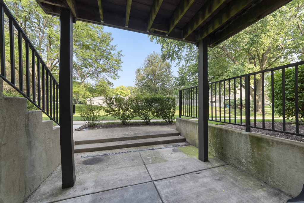 1420 Stonebridge Circle - Photo 12