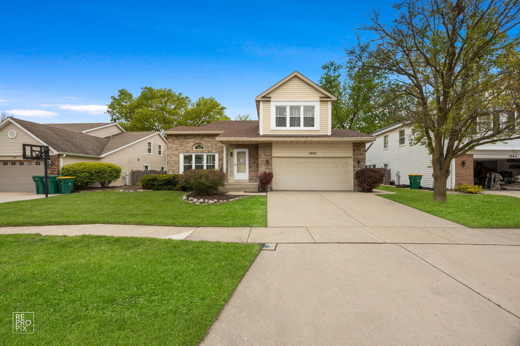 1002 Hobson Drive - Photo 1
