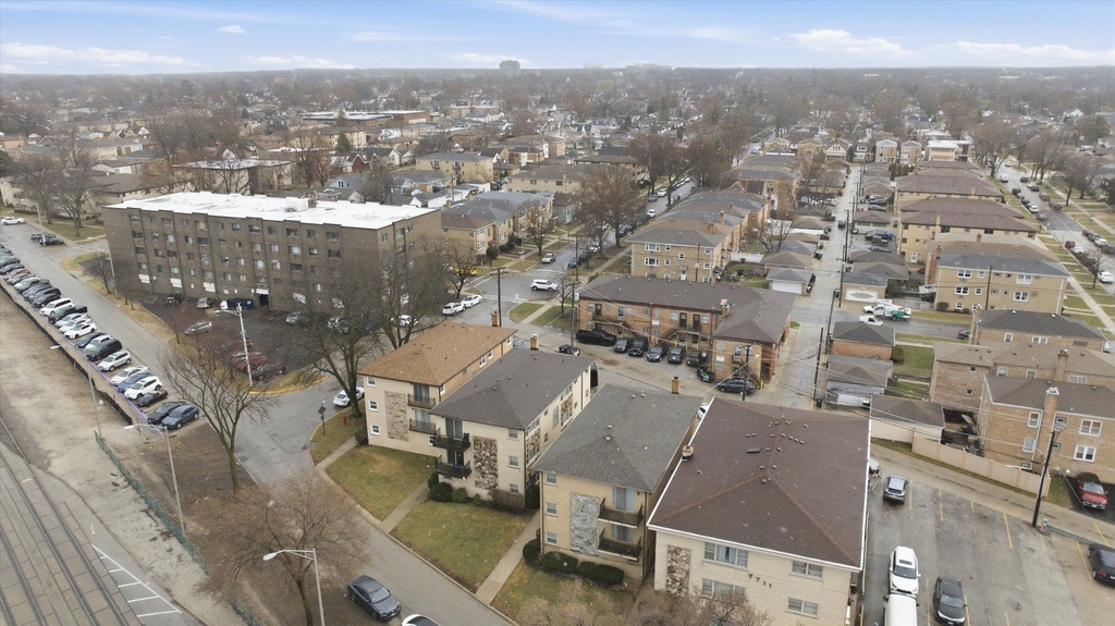 7709 W Marwood Avenue - Photo 10