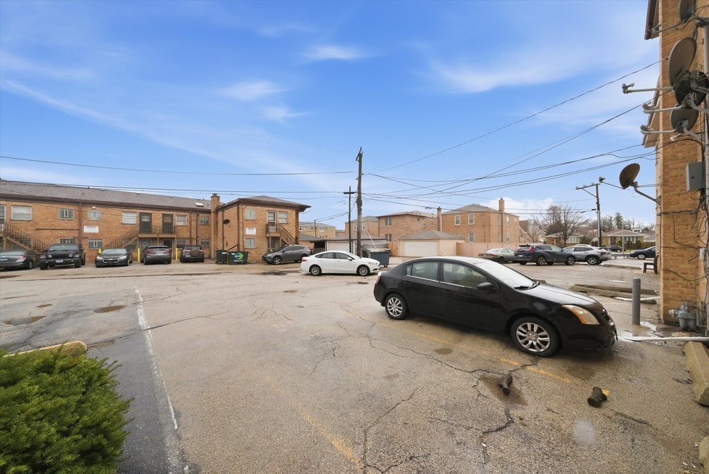 7709 W Marwood Avenue - Photo 11