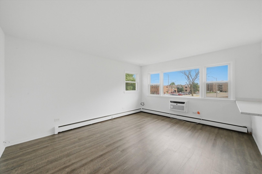 7709 W Marwood Avenue - Photo 16