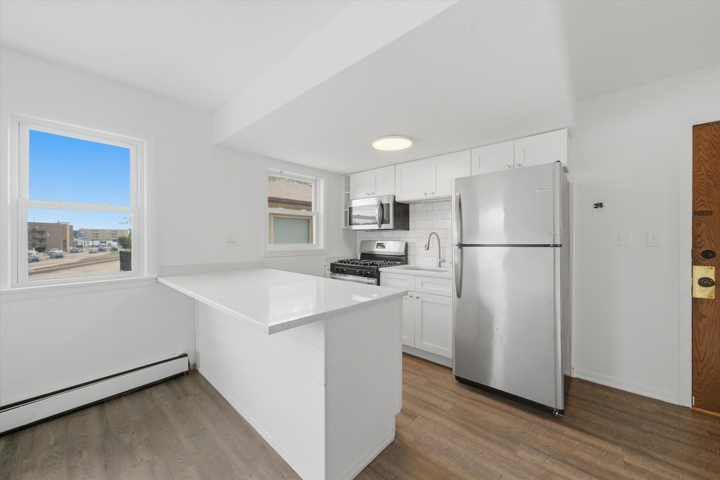 7709 W Marwood Avenue - Photo 8