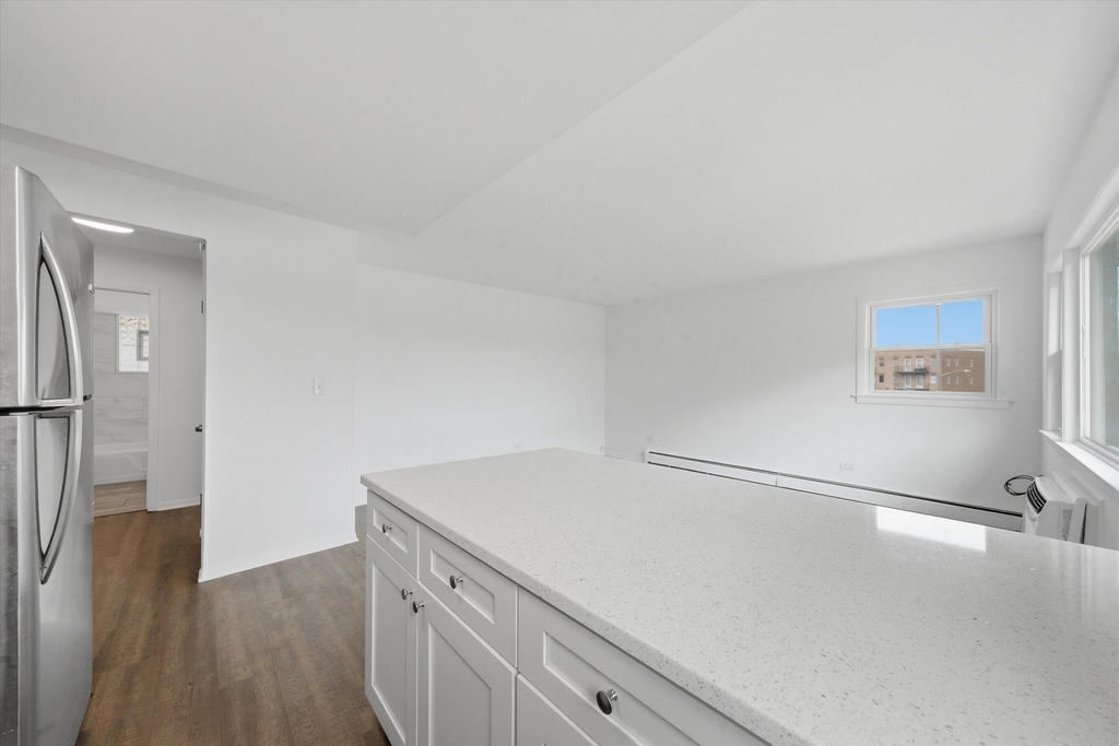 7709 W Marwood Avenue - Photo 10