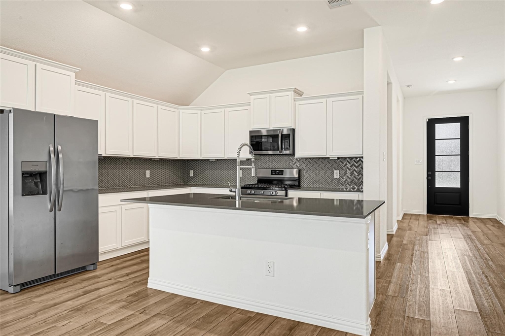 31422 Vineyard Creek Drive - Photo 9