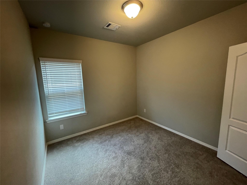 954 Redinger Ridge Drive - Photo 7