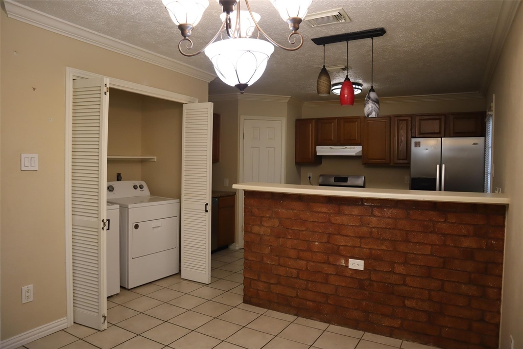 6319 Langham Way - Photo 3