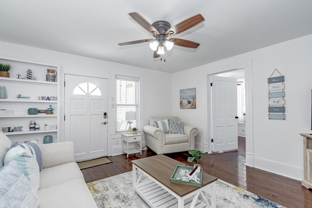 1406 Moody Avenue - Photo 6
