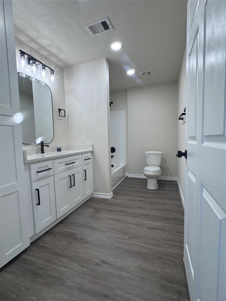 319 E South Street - Photo 6