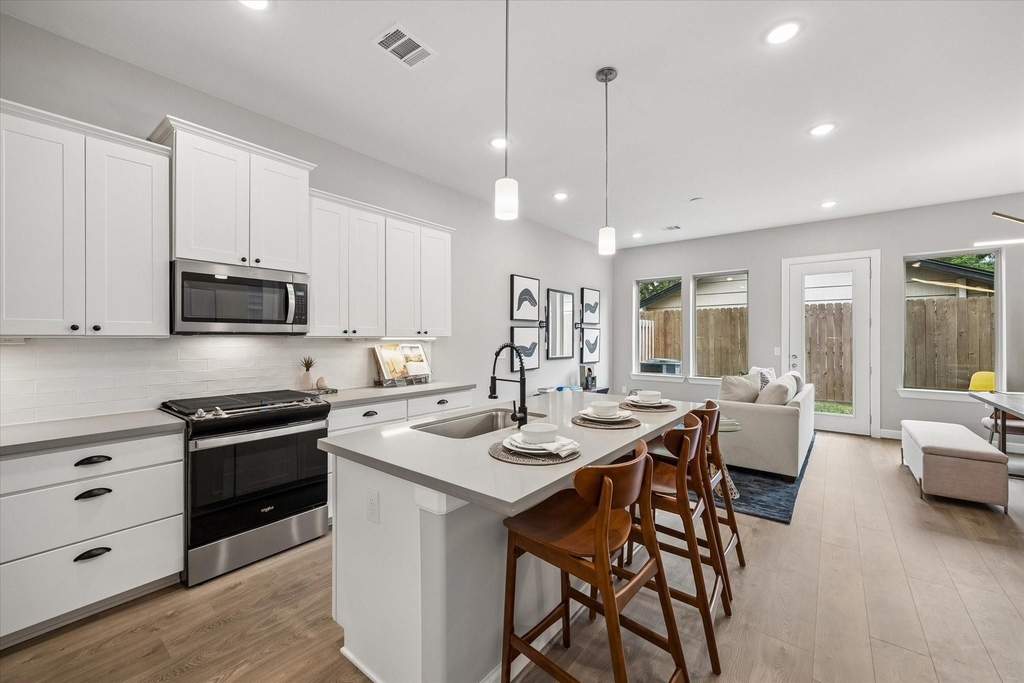 5218 Amber Sunrise Drive - Photo 15