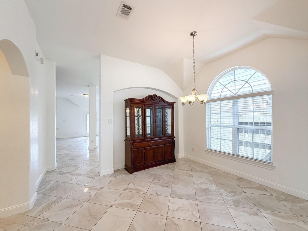 18126 Golden Falls Lane - Photo 9