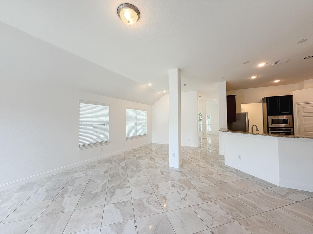 18126 Golden Falls Lane - Photo 18