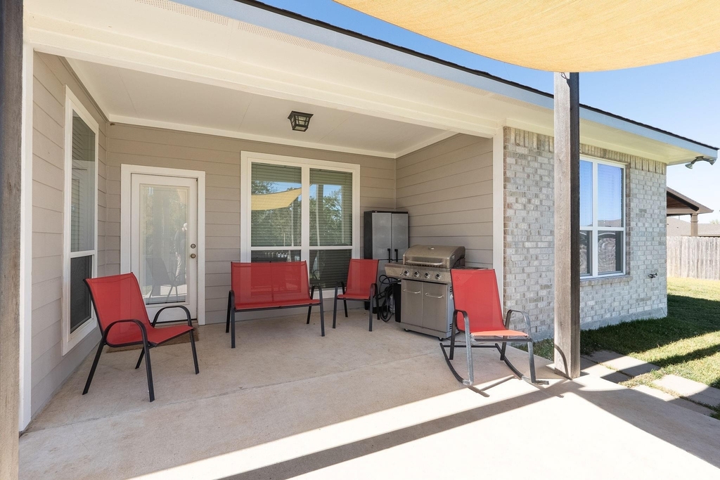 4105 Gregg Court - Photo 4