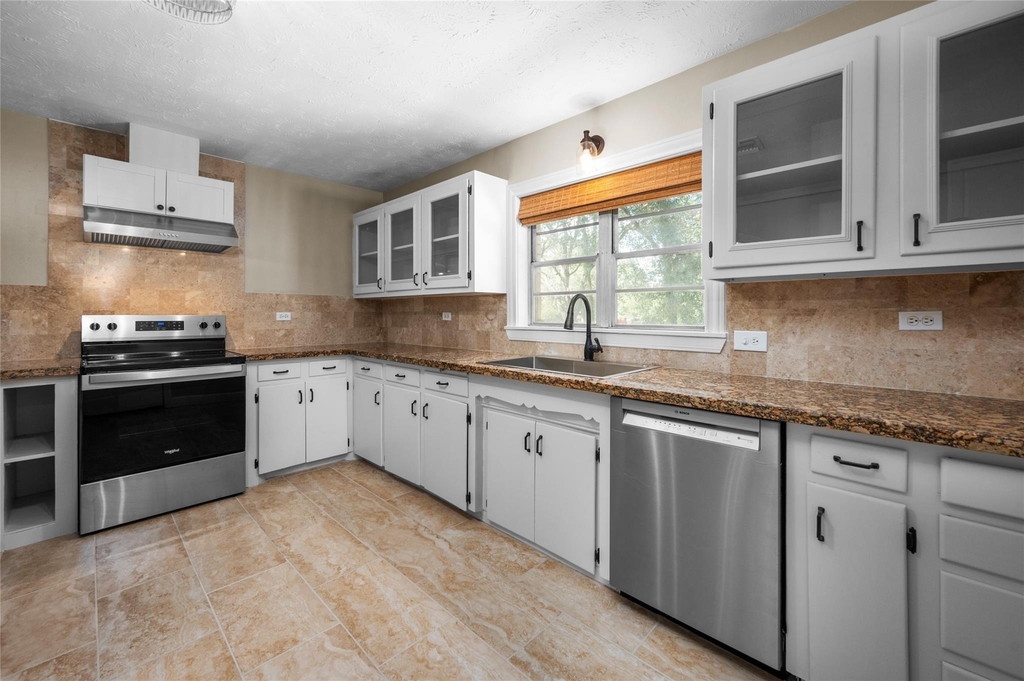 940 Hardeman Street - Photo 10