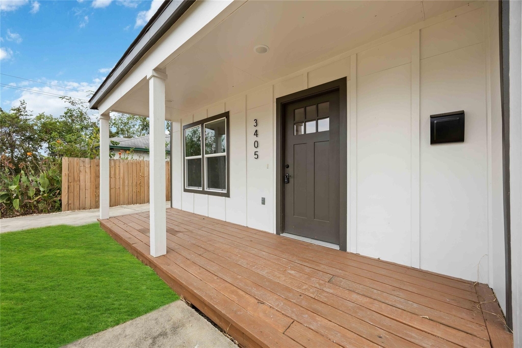 3405 Mount Pleasant Street - Photo 1