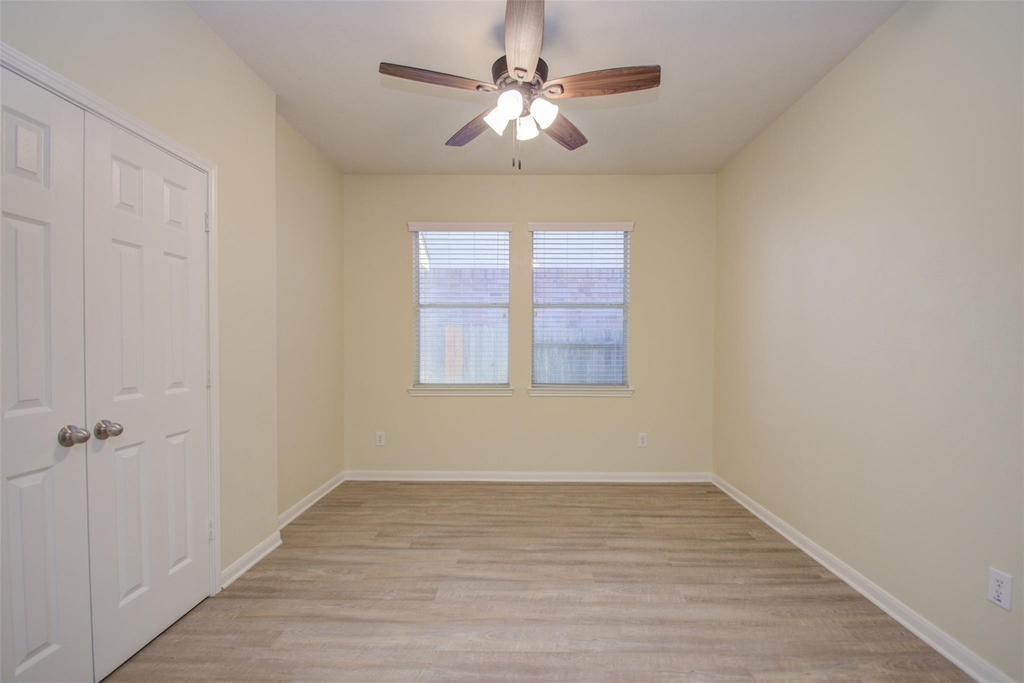 14903 Lanai Drive - Photo 12