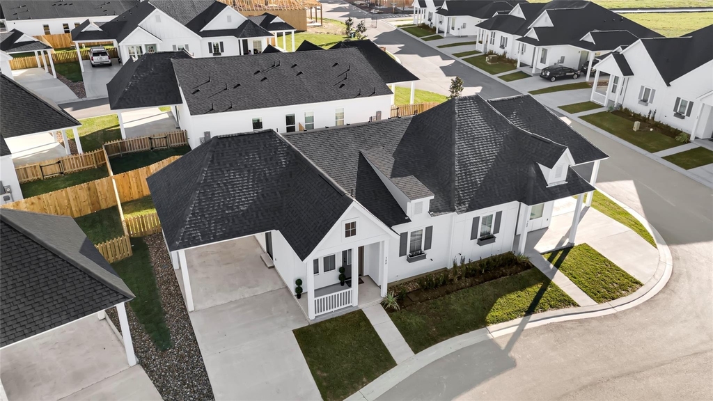 38634 Spur 149 Rd - Photo 3
