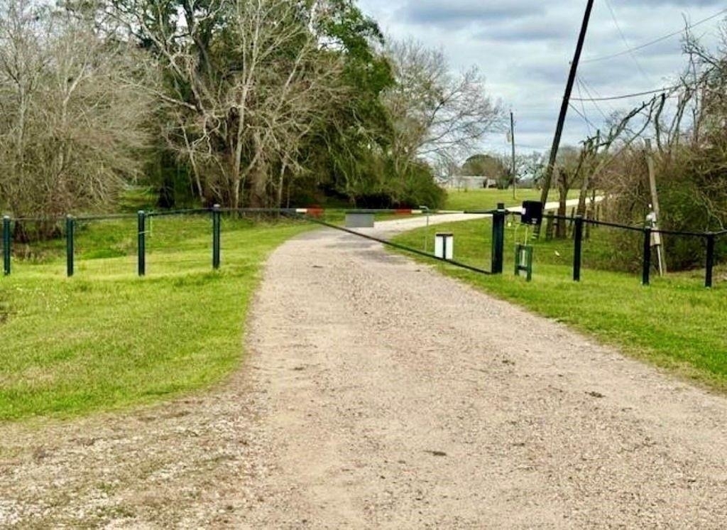 327 County Road 735 - Photo 16