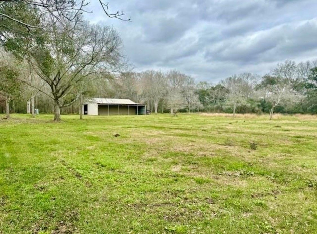 327 County Road 735 - Photo 14