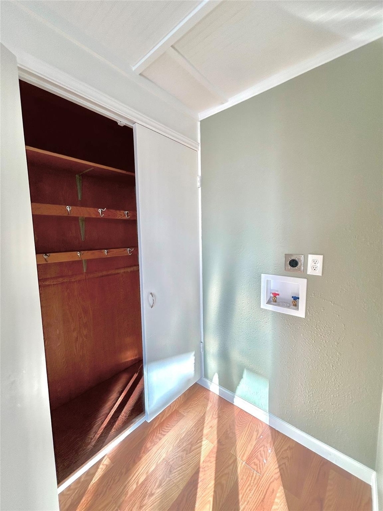 927 27th Street - Photo 20
