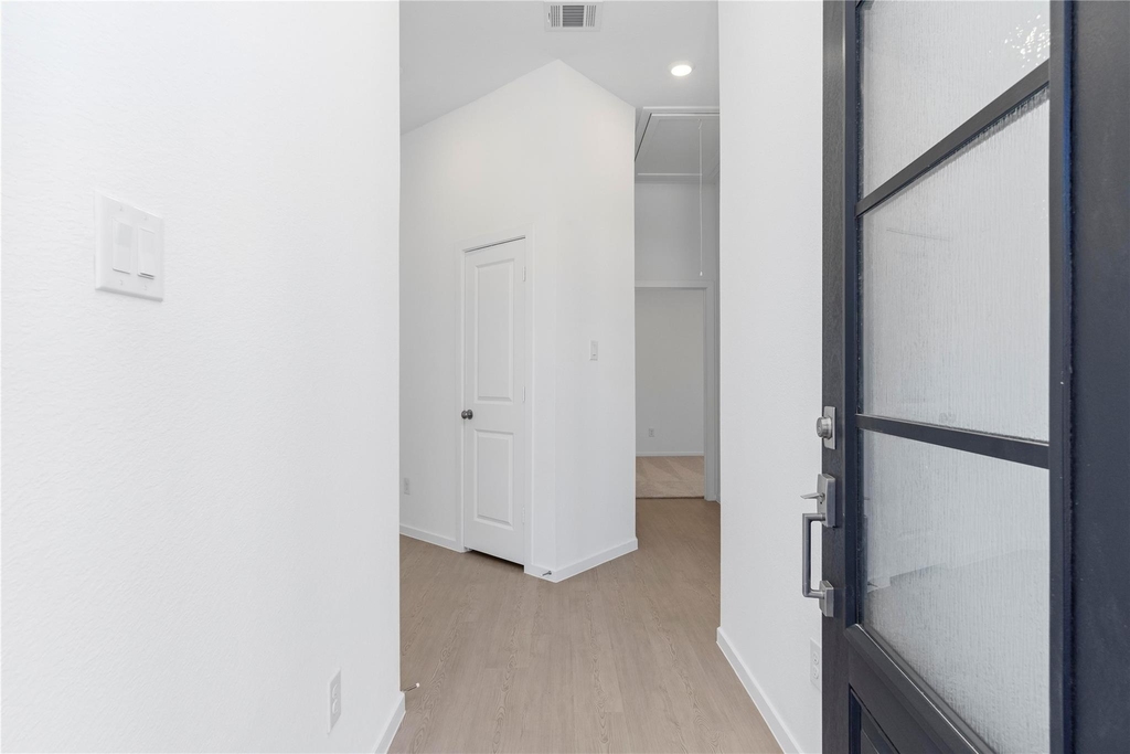 27531 Sunterra Village Drive - Photo 4