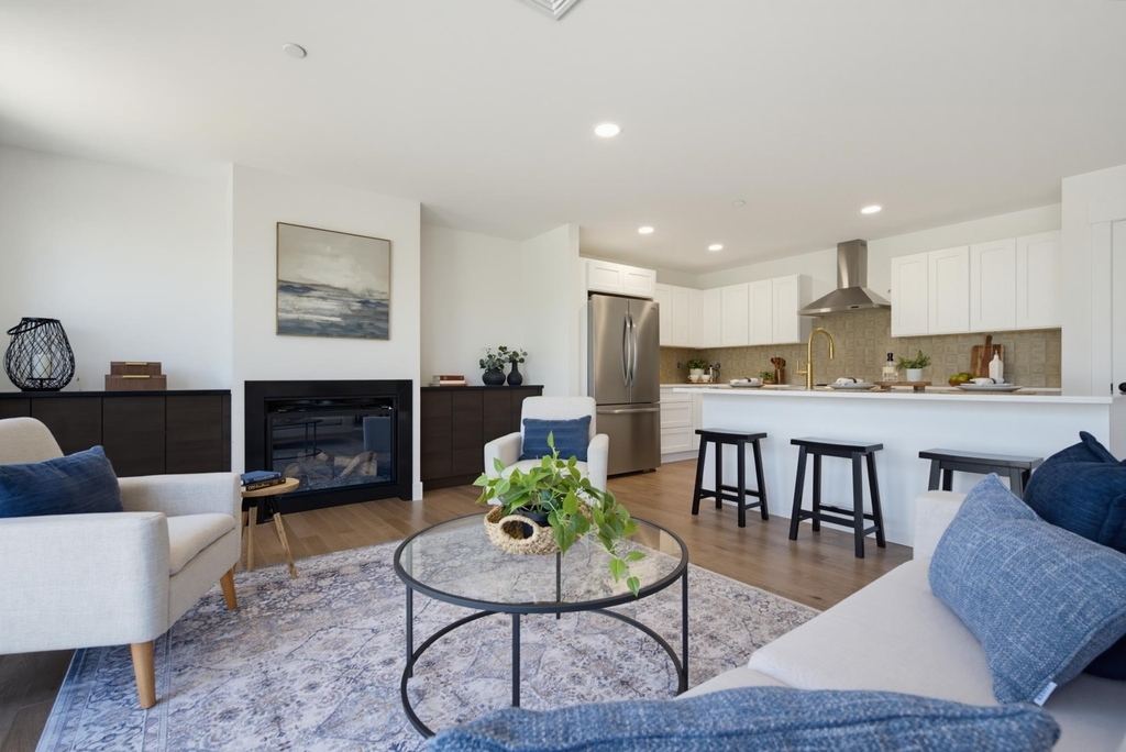 21 Upper Ladd Hill - Photo 3