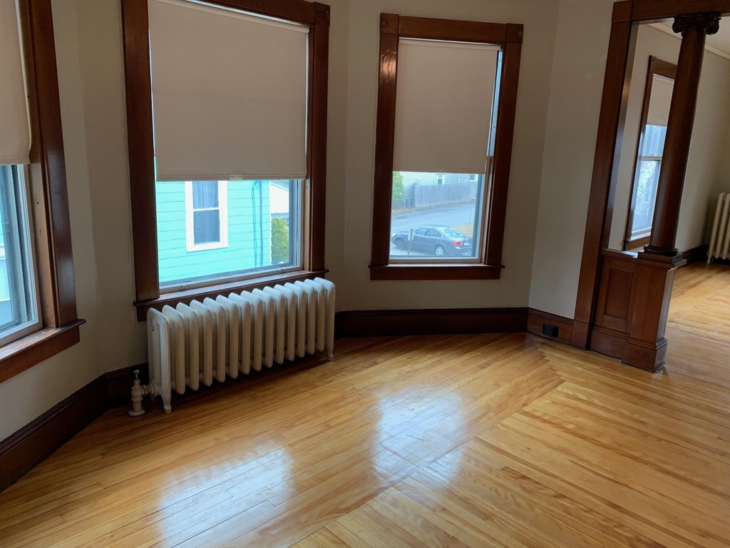 61 George - Photo 7