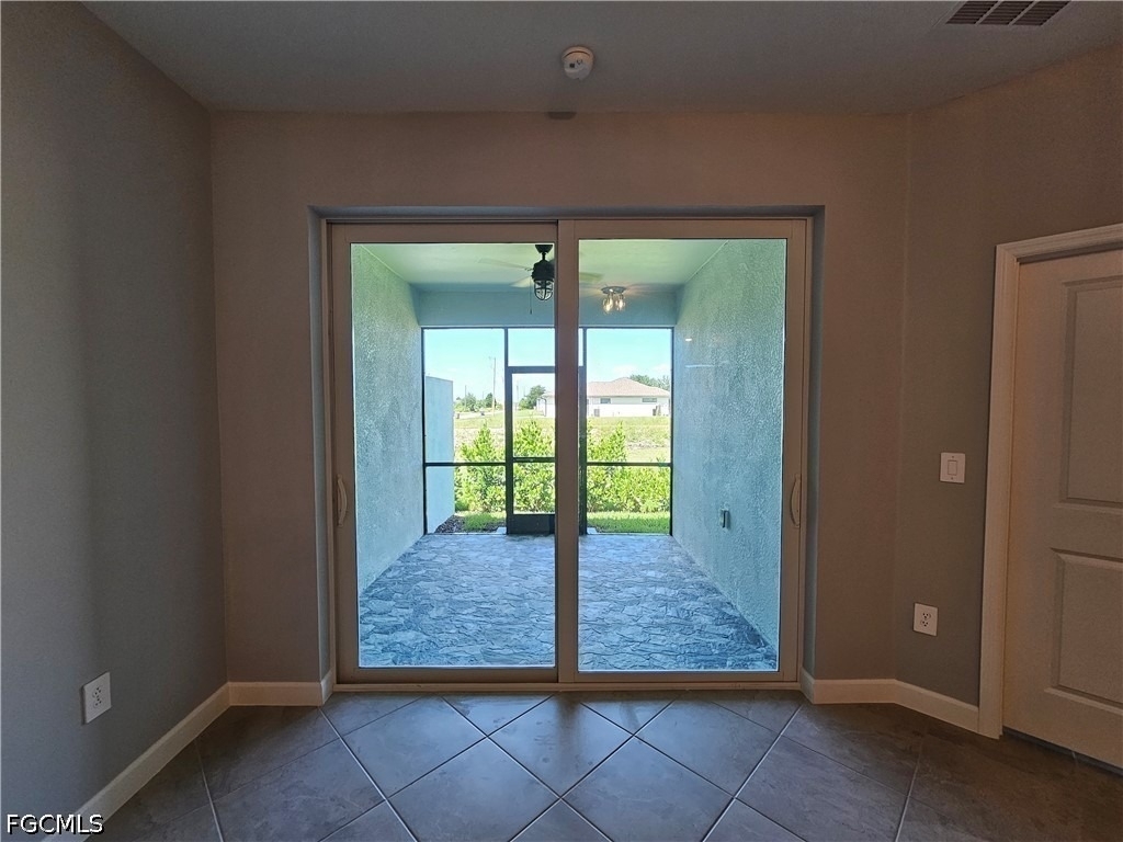20503 Hazelnut Court S - Photo 21