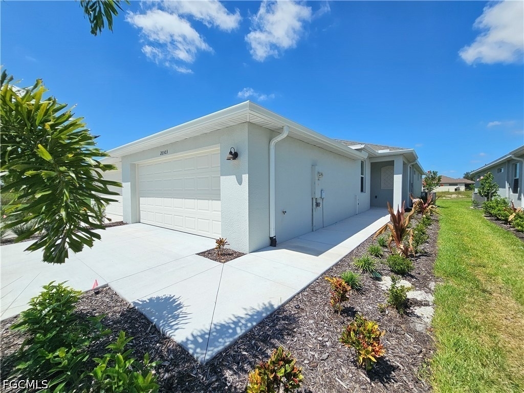 20503 Hazelnut Court S - Photo 1