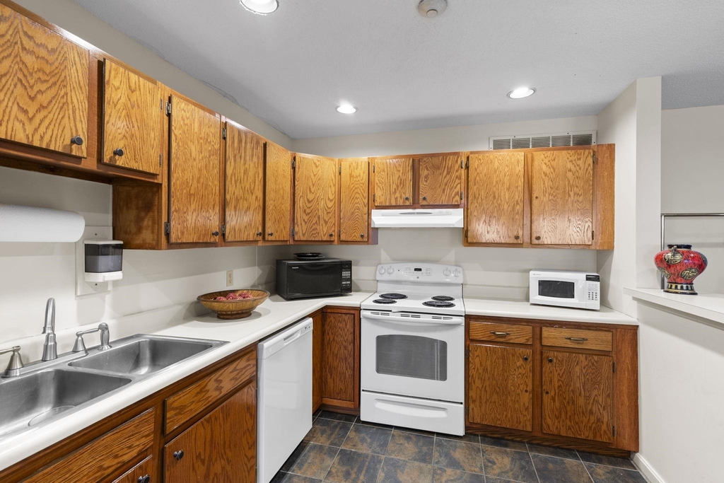 107 White Cedar - Photo 14