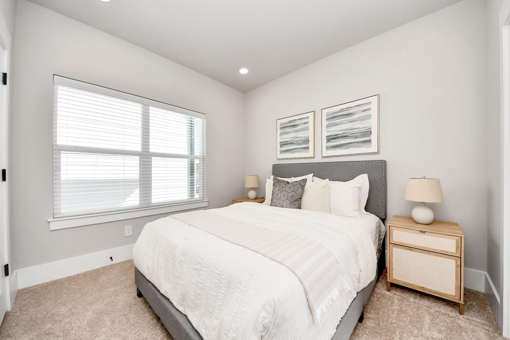 1102 Mansfield Street - Photo 29