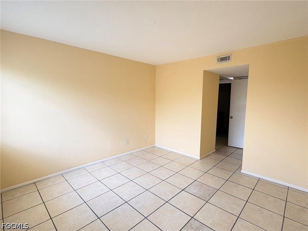 2905 Winkler Avenue - Photo 7