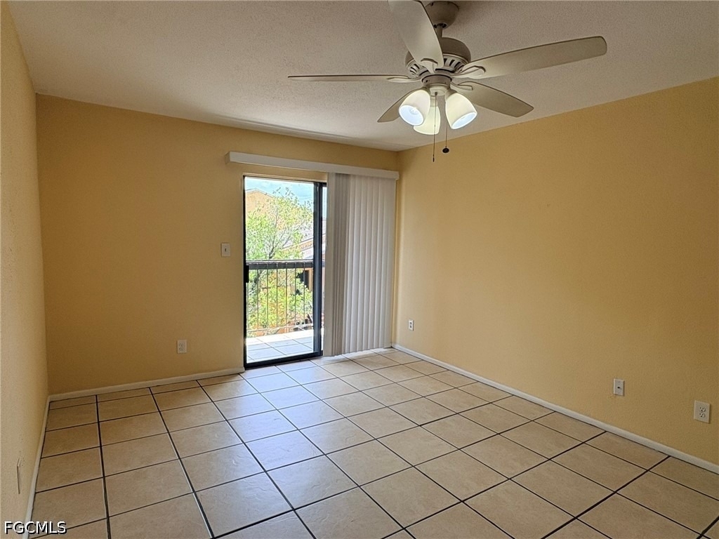 2905 Winkler Avenue - Photo 4