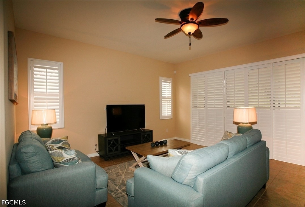11070 Esteban Drive - Photo 1