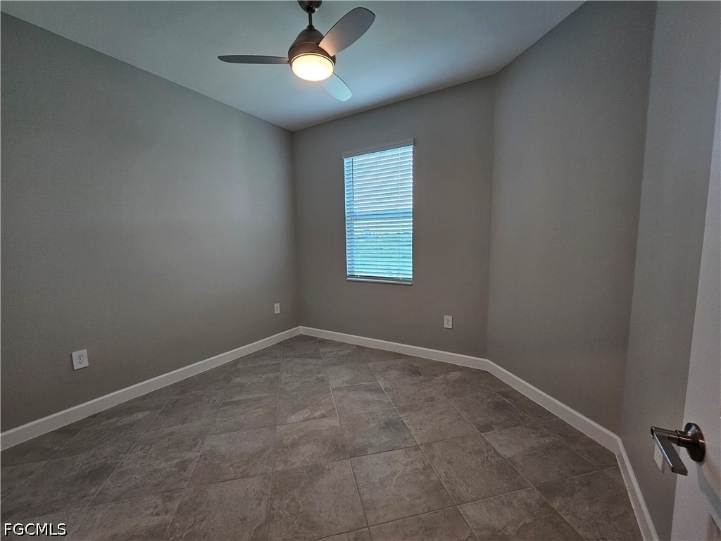 20501 Hazelnut Court S - Photo 11