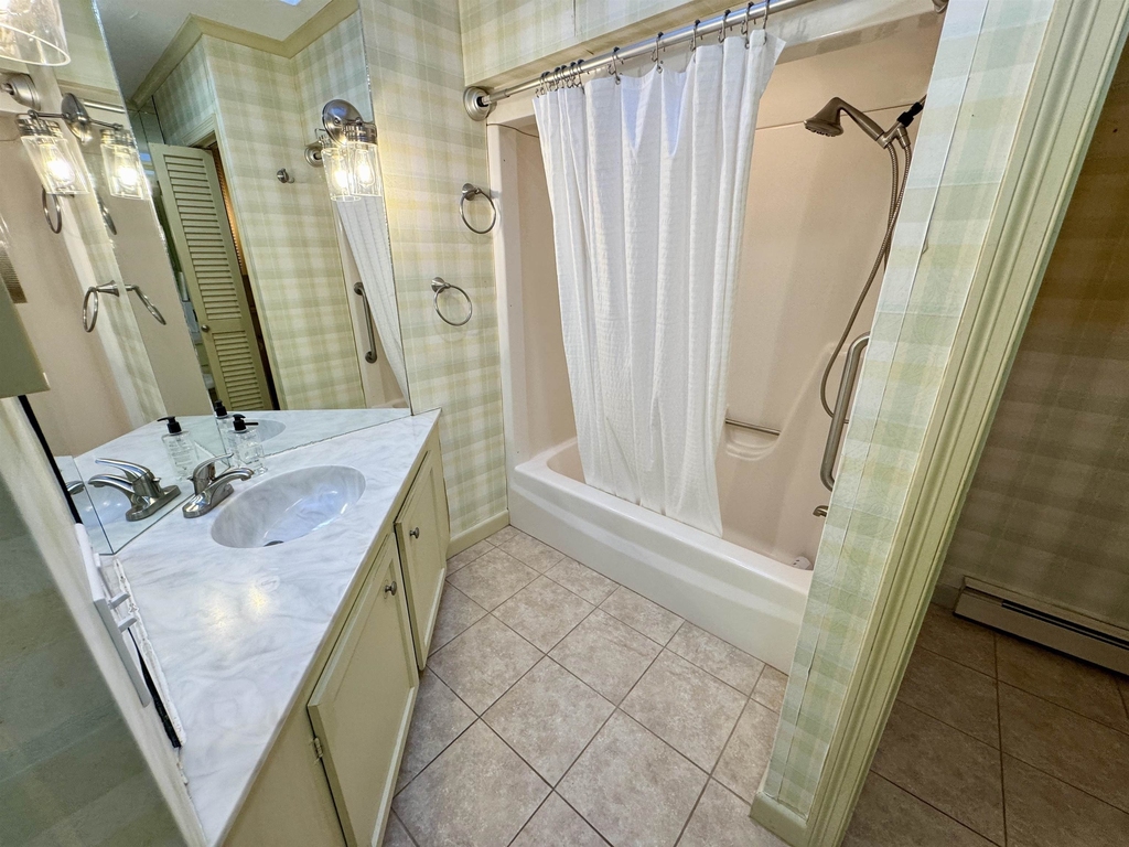 22 Hillside - Photo 18