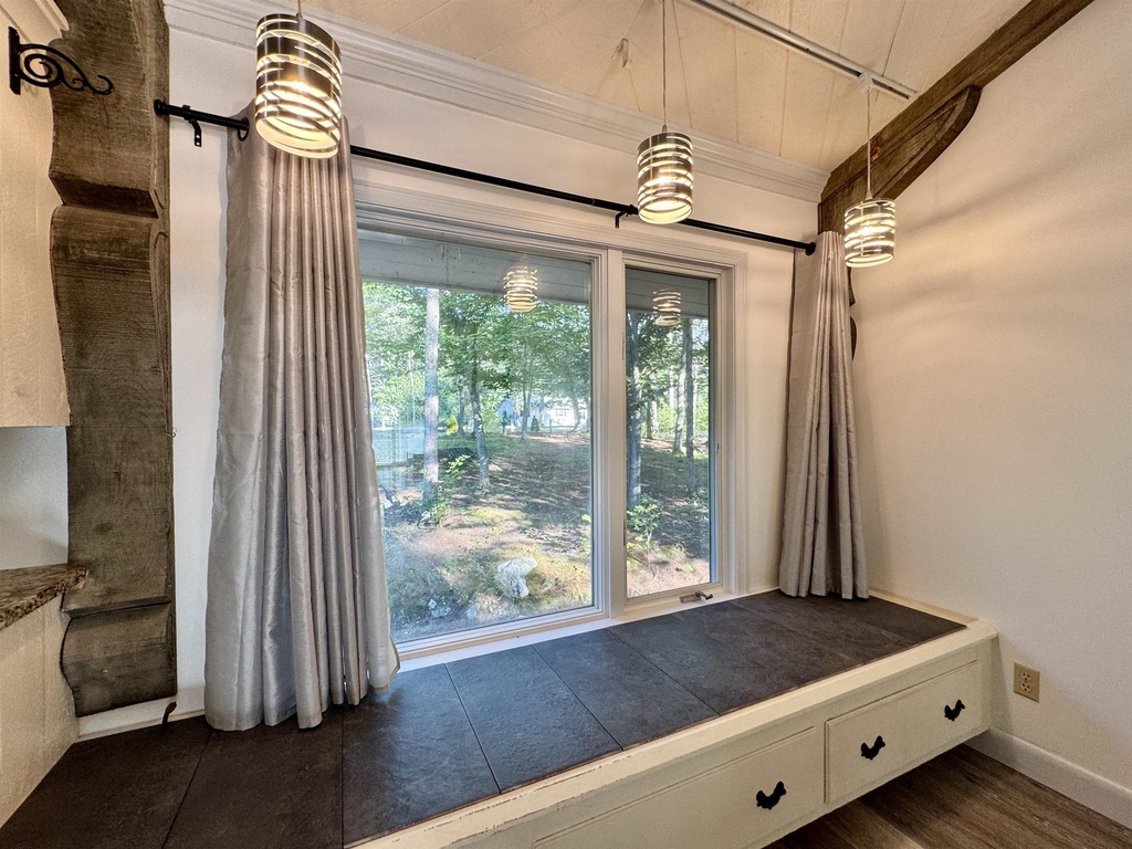 22 Hillside - Photo 9
