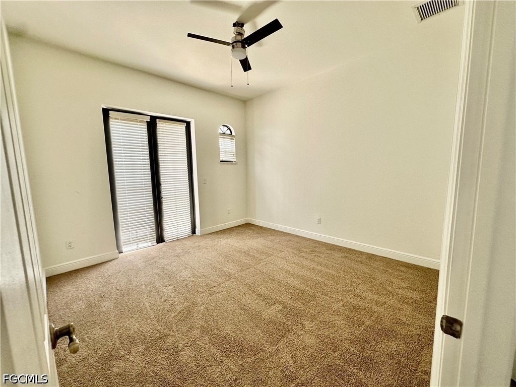 4910 Sw 17th Place - Photo 10