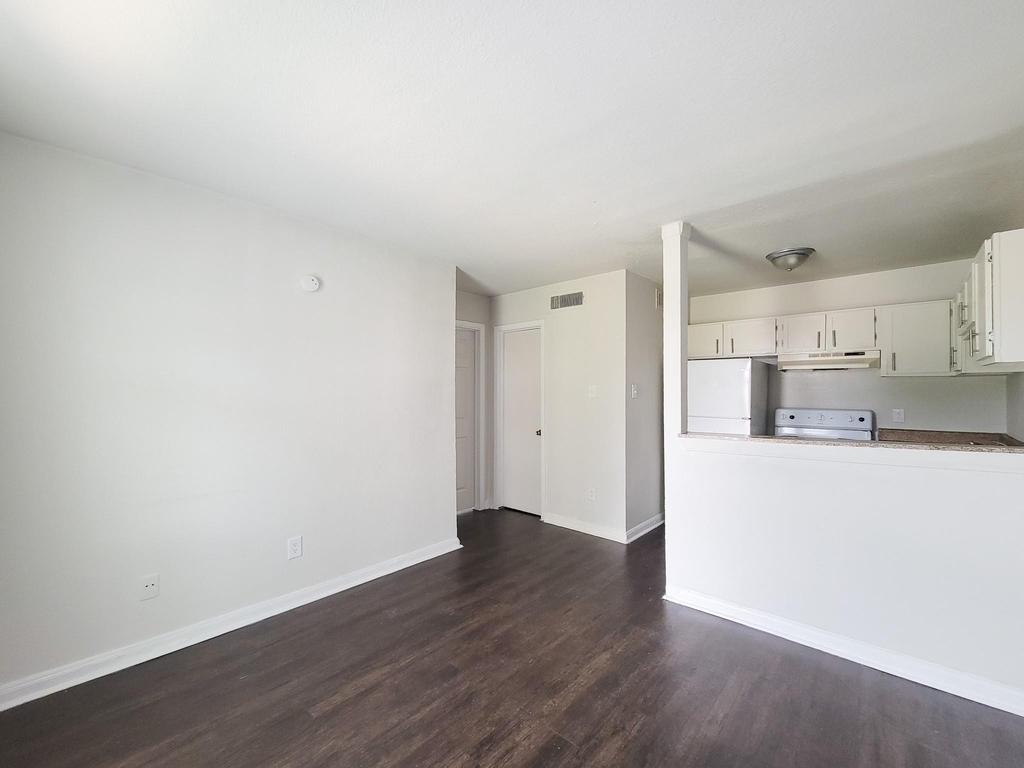 101 Brookside Lane - Photo 5