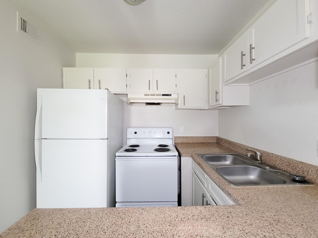 101 Brookside Lane - Photo 12
