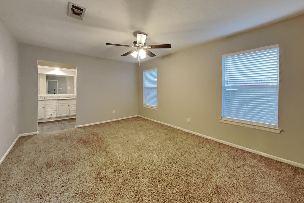 31 S White Pebble Court - Photo 4