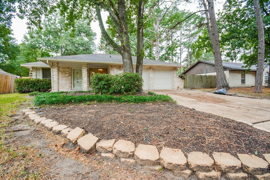2506 Meandering Trail - Photo 1
