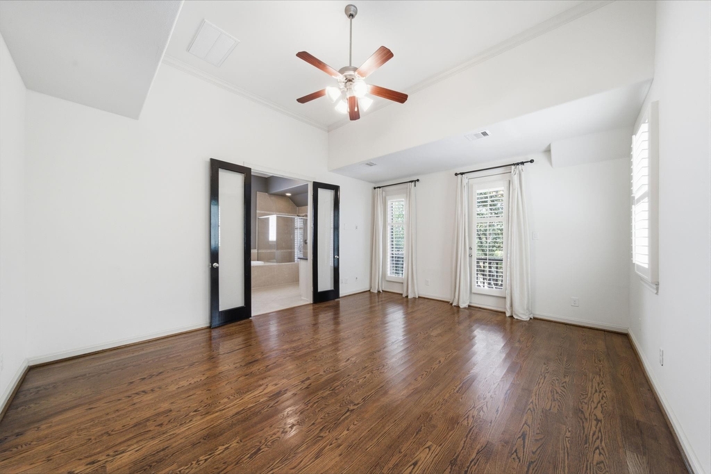 3219 Maxroy Street - Photo 14
