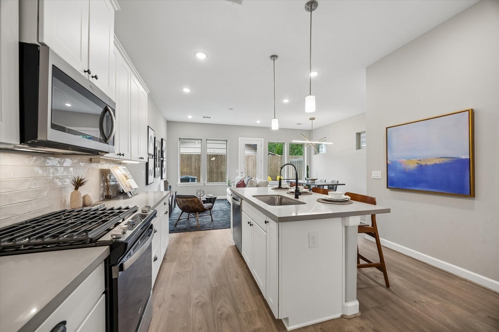 5205 Amber Sunrise Drive - Photo 16